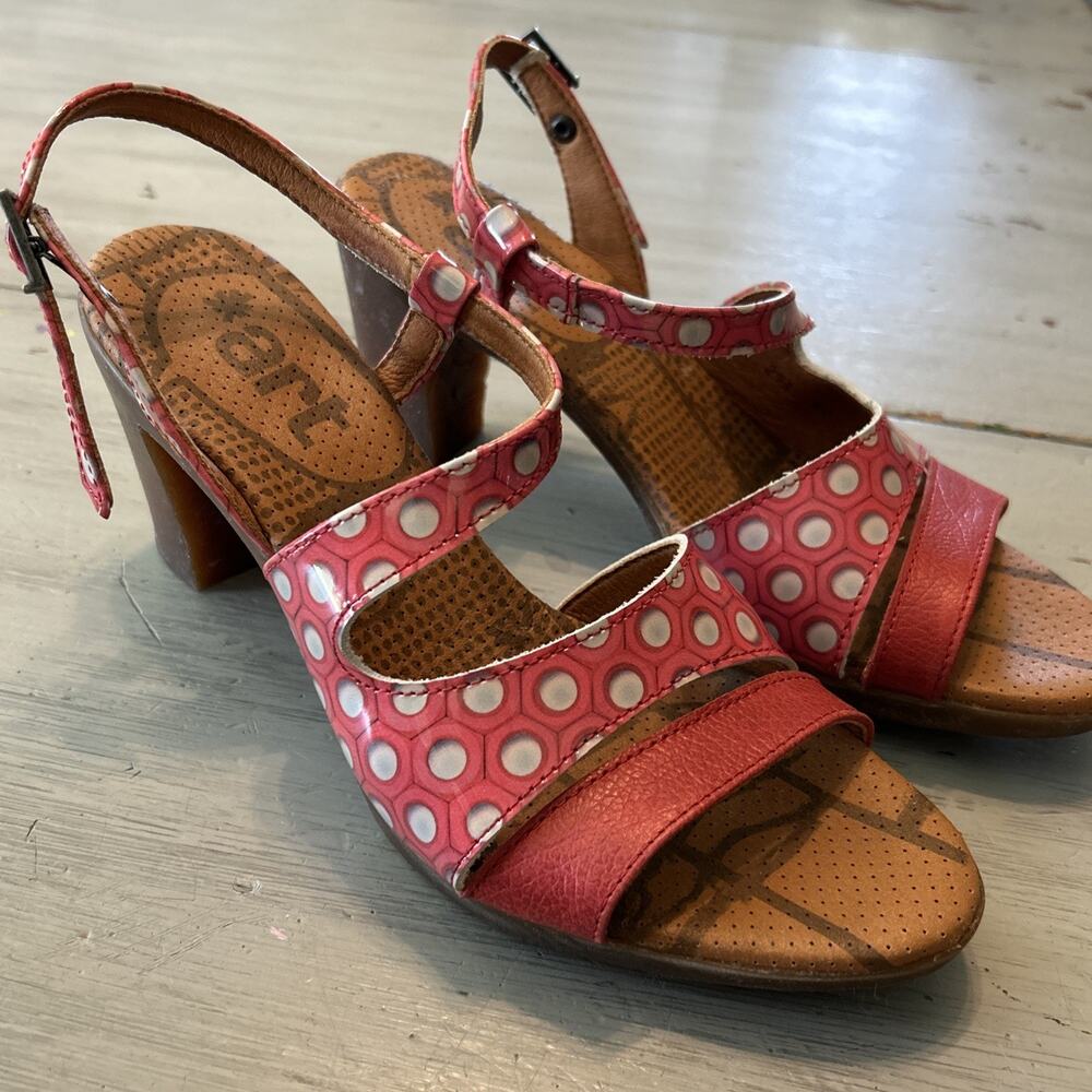 The Art Company Coral Red White Polkadot Open Toe Slingback Block Heel Sandal 9